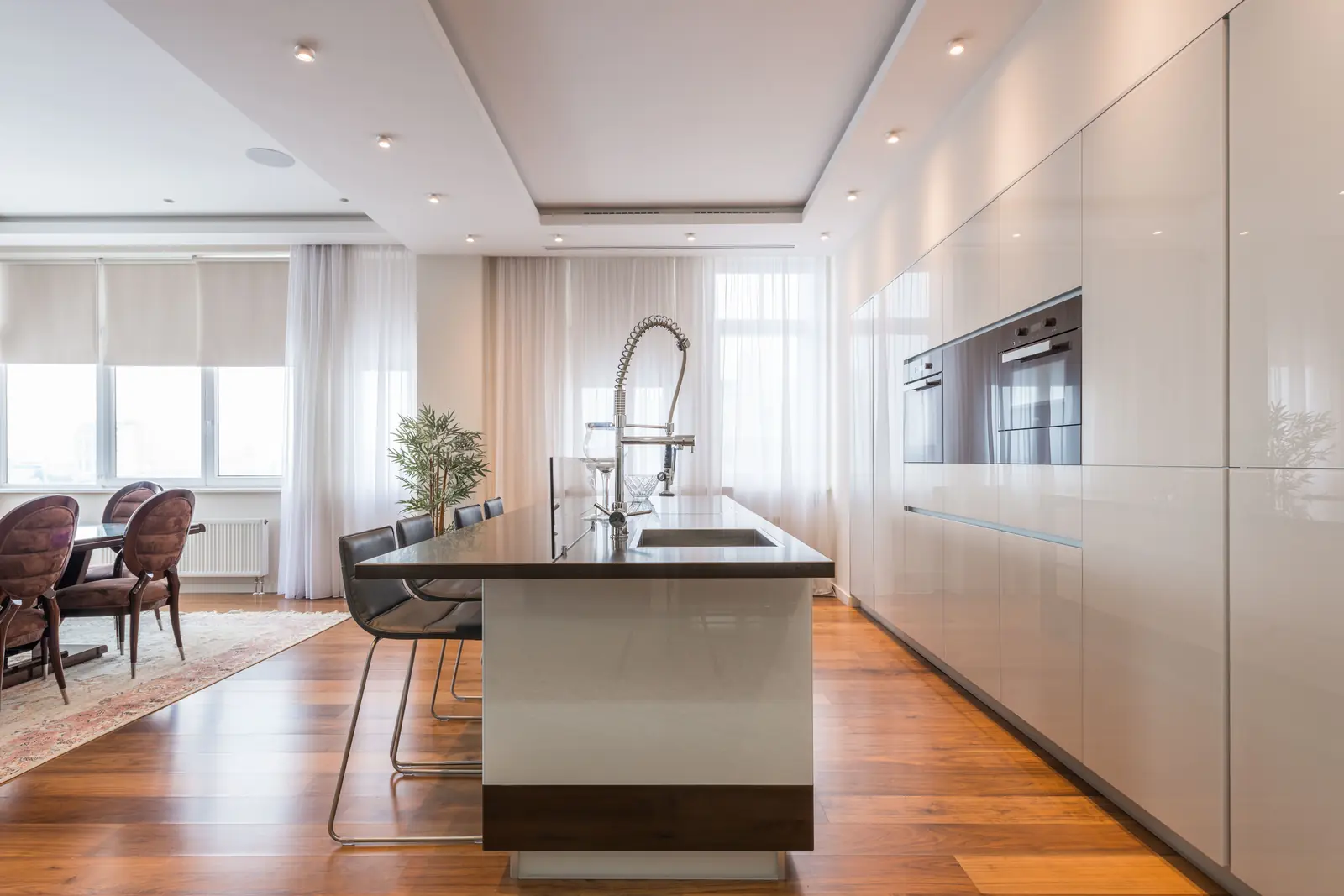 Full-Home Renovations by CHIQ Home Design, Miami